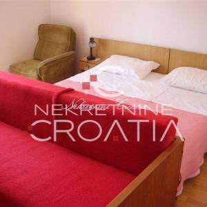 Kuća sa 6 apartmana!.