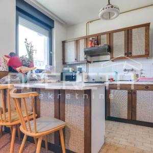 KUĆA U NIZU, PRODAJA, TRNOVČICA, 220 M2
