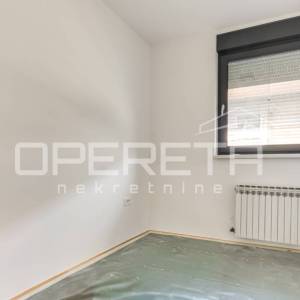 KUĆA U NIZU, PRODAJA, TRNOVČICA, 220 M2