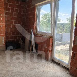 KUĆA U ROH-BAU FAZI U BREZOVCU – 118 m² | ZEMLJIŠTE 3.086 m²