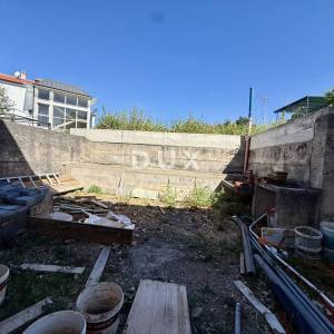 Kvarner, Crikvenica, 3-sobni apartman, 100 m2, okućnica, novouređeno