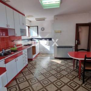 Kvarner, Sveta Jelena, kuća, 200 m2, okoliš 1.700 m2