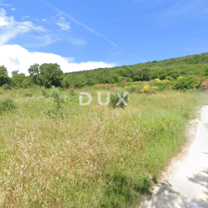 Labin, građevinsko zemljište s pogledom na more, 4.415 m²