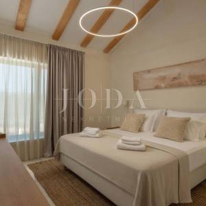 Labin, okolica, impozantna Villa s grijanim bazenom