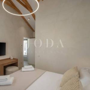 Labin, okolica, impozantna Villa s grijanim bazenom