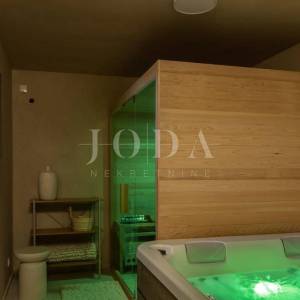 Labin, okolica, impozantna Villa s grijanim bazenom