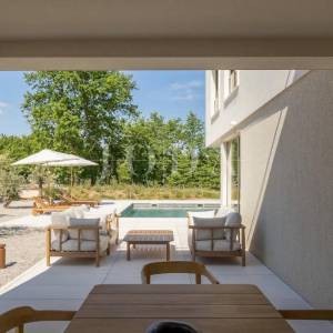 Labin, okolica, impozantna Villa s grijanim bazenom