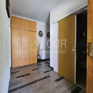 Lovran, kuća - 3 stana, garaža, pogled na more