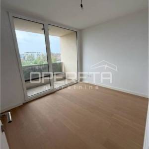 Luksuzni dvoetažni penthouse u Velikoj Gorici – privatni ulaz liftom u dnevni bo