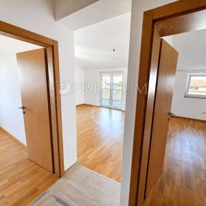 Malinska, apartman s lijepim pogledom na more, prodaja!