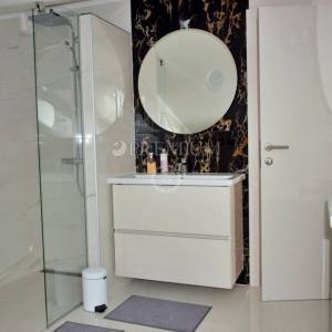 Malinska, lijepo uređen apartman na atraktivnoj lokaciji!