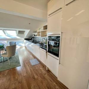 Malinska, lijepo uređen apartman na atraktivnoj lokaciji!