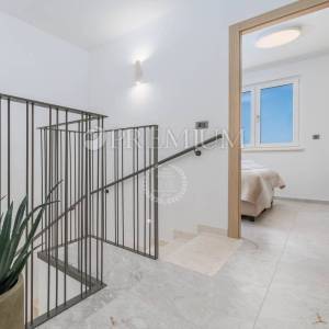 Malinska, nova kuća s modernim projektom!