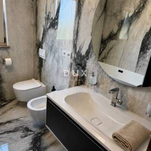 Marinići, trosoban stan, 105 m, balkon, pogled na more