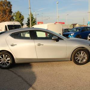 Mazda 3 2.0 AUTOMATIK *LED, NAVIGACIJA, KAMERA*