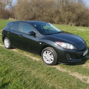 Mazda 3 CD116 CE - hitno!