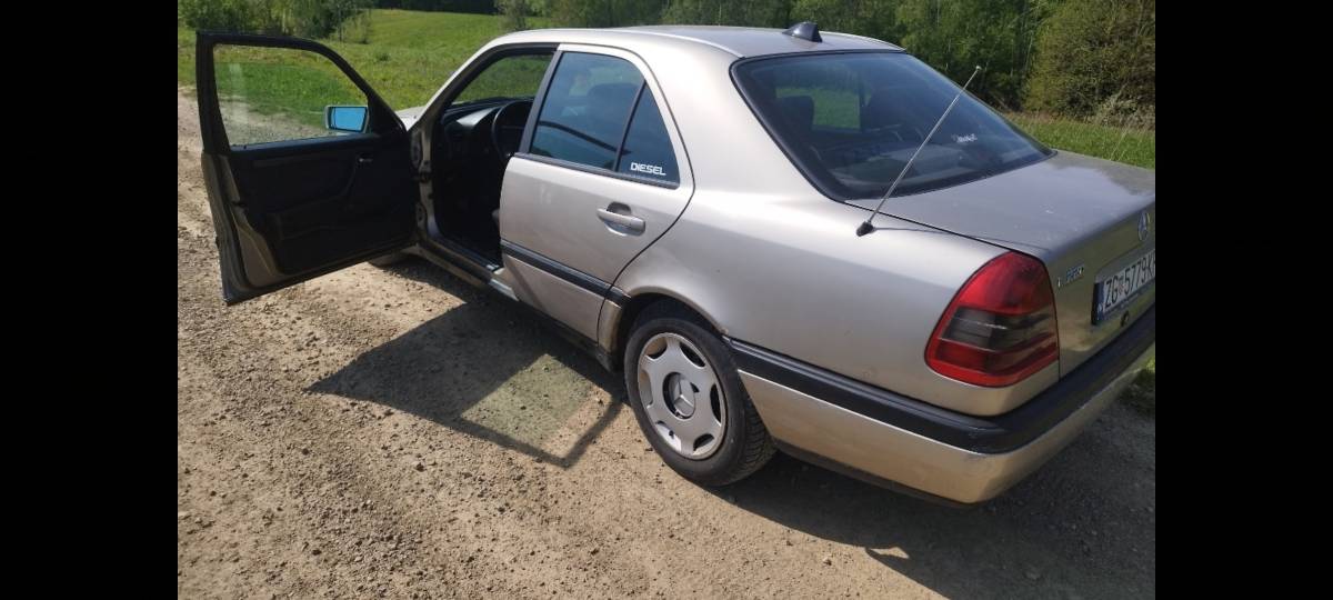 Mercedes c 220