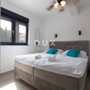 Murter, namješten dvosoban stan, 50 m²