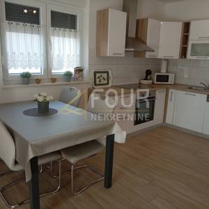 Najam, Pula - Veli Vrh, 2s+db, balkon
