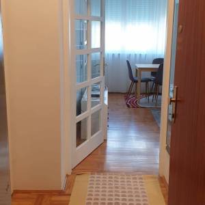 Najam: Zagreb - Maksimirska ulica - uređen 1-sob. stan, 28m2, I.kat