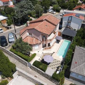 Novi Vinodolski kuća s bazenom