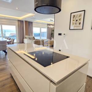 Novi Vinodolski moderna novogradnja blizu plaže i centra grada