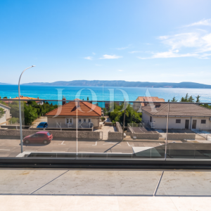 Novi Vinodolski moderna novogradnja blizu plaže i centra grada