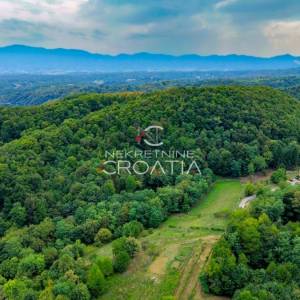 Novouređena kuća i 28.398 m2 zemljišta!