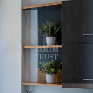 OPATIJA, CENTAR - 2 apartmana za prodaju