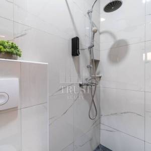 OPATIJA, CENTAR - 2 apartmana za prodaju