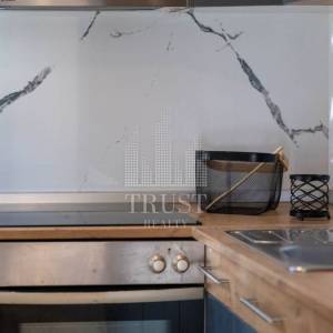 OPATIJA, CENTAR - 2 apartmana za prodaju