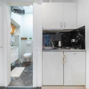 OPATIJA, CENTAR - 2 apartmana za prodaju