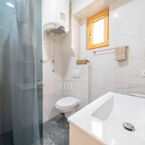 OPATIJA, CENTAR - 2 apartmana za prodaju