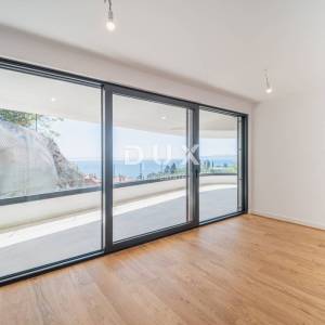 Opatija, centar, penthouse, 240,35 m2, terasa 90,90 m2