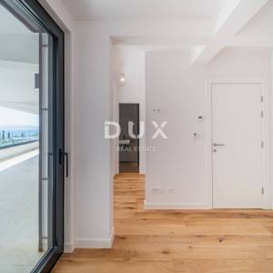 Opatija, centar, penthouse, 240,35 m2, terasa 90,90 m2