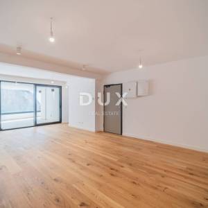 Opatija, centar, trosobni stan, 100,16 m2, terasa 34 m²