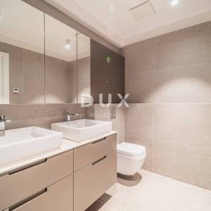 Opatija, centar, trosobni stan, 101,36 m2, jacuzzi
