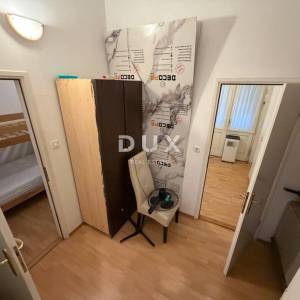 Opatija, centar, dvosobni stan, 74 m2, 2 balkona, pogled