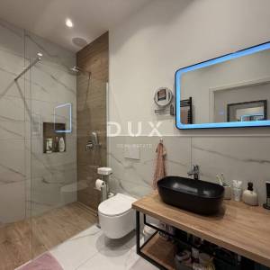 Opatija, centar, jednosobni stan, 52m2, 100 m od mora
