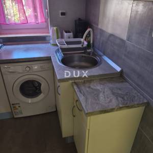 Opatija, centar, stan 180 m2 s panoramskim pogledom na more + 3 parkirna mjesta