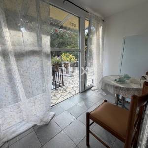 Opatija, centar, stan 240 m2 s pogledom na more + 6 parkirnih mjesta