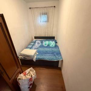 Opatija, centar, stan 240 m2 s pogledom na more + 6 parkirnih mjesta