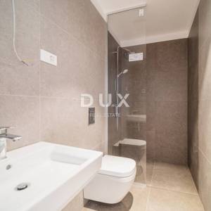 Opatija, centar, 4-sobni stan, 165,17 m2, terasa 55 m2