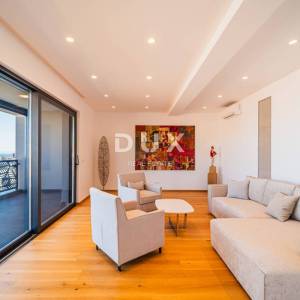 Opatija, centar, trosobni stan, 127m2, novogradnja