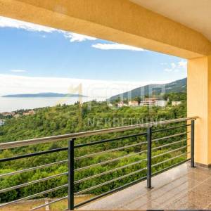 Opatija, Ičići, 93.53m2, 2s+db, panoramski pogled na more