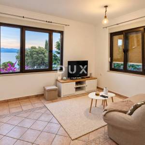 Opatija, Ičići, centar, stan, 52 m2, prizemlje, parking