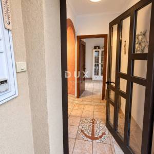 Opatija, Ičići, centar, stan, 52 m2, prizemlje, parking