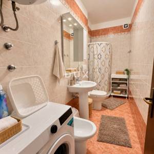 Opatija, Ičići, centar, stan, 52 m2, prizemlje, parking
