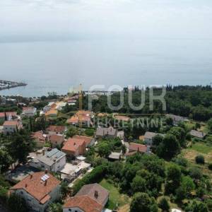 Opatija, Ičići, samostojeća kuća na moru