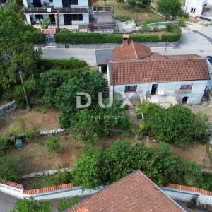Opatija, Matulji, samostojeća kuća, 140 m2, za adaptaciju